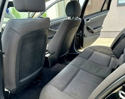 Чорний БМВ 3 Серія, об'ємом двигуна 1.8 л та пробігом 265 тис. км за 3700 $, фото 1 на Automoto.ua