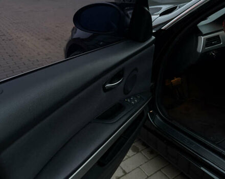 Чорний БМВ 3 Серія, об'ємом двигуна 2.99 л та пробігом 453 тис. км за 10499 $, фото 21 на Automoto.ua