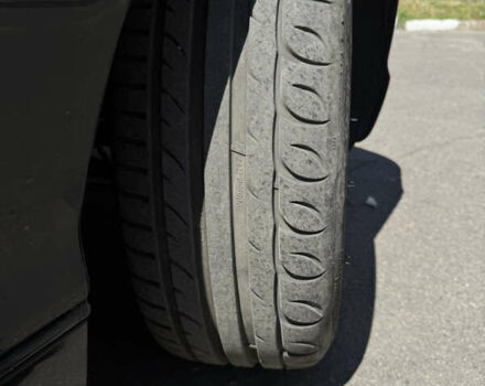 Черный БМВ 3 Серия, объемом двигателя 1.8 л и пробегом 320 тыс. км за 5500 $, фото 14 на Automoto.ua