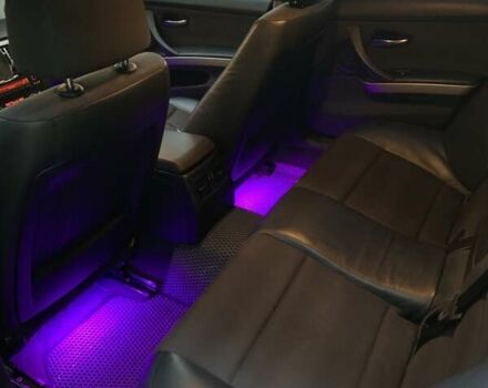 Чорний БМВ 3 Серія, об'ємом двигуна 2 л та пробігом 341 тис. км за 7000 $, фото 13 на Automoto.ua