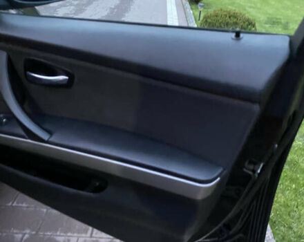 Черный БМВ 3 Серия, объемом двигателя 2 л и пробегом 246 тыс. км за 5700 $, фото 14 на Automoto.ua