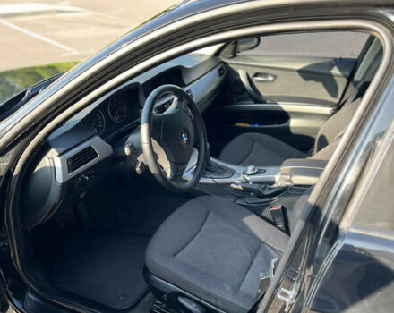 Черный БМВ 3 Серия, объемом двигателя 2 л и пробегом 366 тыс. км за 8000 $, фото 19 на Automoto.ua