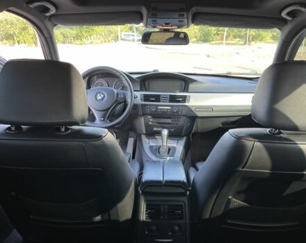 Черный БМВ 3 Серия, объемом двигателя 3 л и пробегом 235 тыс. км за 10200 $, фото 5 на Automoto.ua