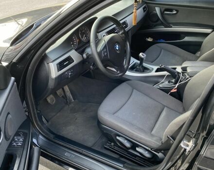 Чорний БМВ 3 Серія, об'ємом двигуна 2 л та пробігом 225 тис. км за 7000 $, фото 11 на Automoto.ua