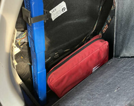 Черный БМВ 3 Серия, объемом двигателя 2 л и пробегом 366 тыс. км за 8000 $, фото 45 на Automoto.ua