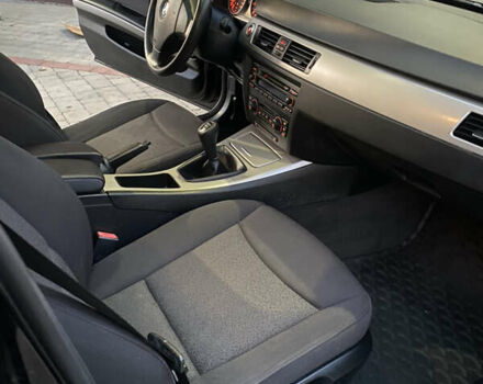 Чорний БМВ 3 Серія, об'ємом двигуна 2 л та пробігом 227 тис. км за 5200 $, фото 23 на Automoto.ua