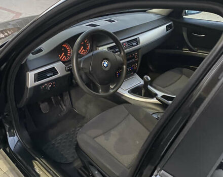 Чорний БМВ 3 Серія, об'ємом двигуна 2 л та пробігом 227 тис. км за 5200 $, фото 18 на Automoto.ua