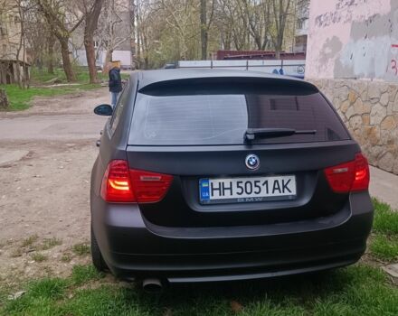 Чорний БМВ 3 Серія, об'ємом двигуна 2 л та пробігом 250 тис. км за 7000 $, фото 1 на Automoto.ua