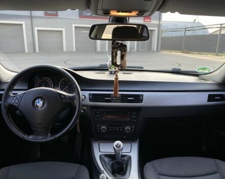 Чорний БМВ 3 Серія, об'ємом двигуна 2 л та пробігом 225 тис. км за 7000 $, фото 12 на Automoto.ua