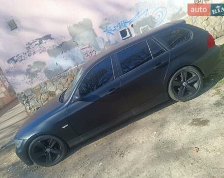 Черный БМВ 3 Серия, объемом двигателя 2 л и пробегом 250 тыс. км за 6999 $, фото 4 на Automoto.ua