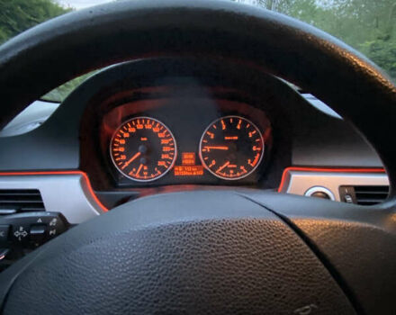 Черный БМВ 3 Серия, объемом двигателя 2 л и пробегом 246 тыс. км за 5700 $, фото 17 на Automoto.ua