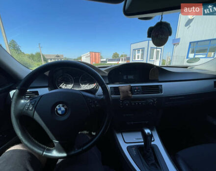 Черный БМВ 3 Серия, объемом двигателя 2 л и пробегом 293 тыс. км за 7900 $, фото 6 на Automoto.ua