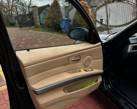 Черный БМВ 3 Серия, объемом двигателя 2 л и пробегом 255 тыс. км за 7800 $, фото 19 на Automoto.ua