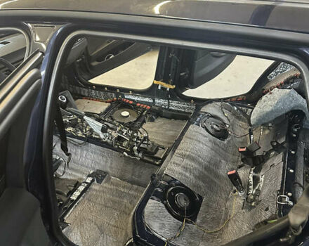 БМВ 3 Серия 2007 в Киеве на Automoto.ua Черный БМВ 3 Серия, объемом двигателя 2 л и пробегом 365 тыс. км за 9100 $, фото 47 на Automoto.ua