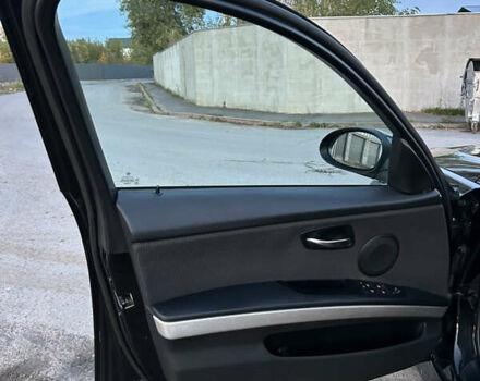 Чорний БМВ 3 Серія, об'ємом двигуна 2 л та пробігом 308 тис. км за 7500 $, фото 14 на Automoto.ua