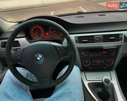 Чорний БМВ 3 Серія, об'ємом двигуна 2 л та пробігом 307 тис. км за 5200 $, фото 5 на Automoto.ua
