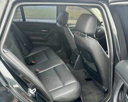 Чорний БМВ 3 Серія, об'ємом двигуна 3 л та пробігом 300 тис. км за 7500 $, фото 17 на Automoto.ua