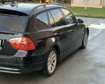 Черный БМВ 3 Серия, объемом двигателя 2 л и пробегом 250 тыс. км за 4000 $, фото 4 на Automoto.ua