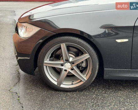 Чорний БМВ 3 Серія, об'ємом двигуна 3 л та пробігом 267 тис. км за 8500 $, фото 6 на Automoto.ua