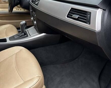 Черный БМВ 3 Серия, объемом двигателя 2 л и пробегом 255 тыс. км за 7800 $, фото 30 на Automoto.ua