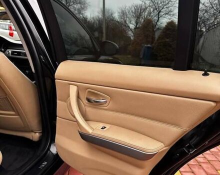 Черный БМВ 3 Серия, объемом двигателя 2 л и пробегом 255 тыс. км за 7800 $, фото 34 на Automoto.ua