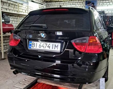 Черный БМВ 3 Серия, объемом двигателя 2 л и пробегом 242 тыс. км за 7000 $, фото 3 на Automoto.ua