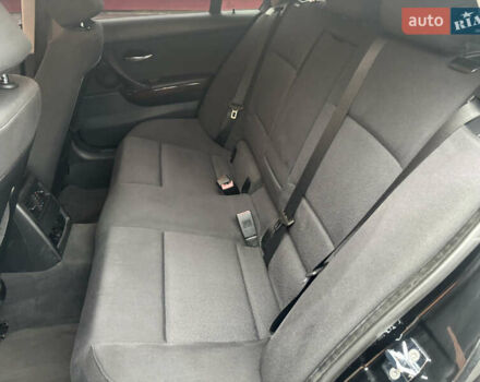 Чорний БМВ 3 Серія, об'ємом двигуна 3 л та пробігом 267 тис. км за 8500 $, фото 14 на Automoto.ua