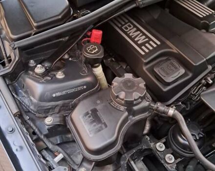 Черный БМВ 3 Серия, объемом двигателя 2 л и пробегом 242 тыс. км за 7000 $, фото 12 на Automoto.ua