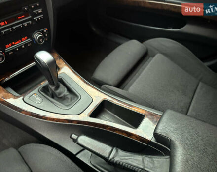 Чорний БМВ 3 Серія, об'ємом двигуна 3 л та пробігом 267 тис. км за 8500 $, фото 9 на Automoto.ua