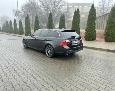 Черный БМВ 3 Серия, объемом двигателя 3 л и пробегом 300 тыс. км за 7500 $, фото 13 на Automoto.ua
