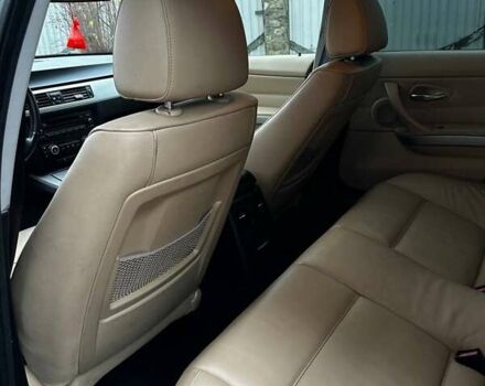 Черный БМВ 3 Серия, объемом двигателя 2 л и пробегом 255 тыс. км за 7800 $, фото 27 на Automoto.ua