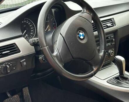Черный БМВ 3 Серия, объемом двигателя 2 л и пробегом 255 тыс. км за 7800 $, фото 21 на Automoto.ua