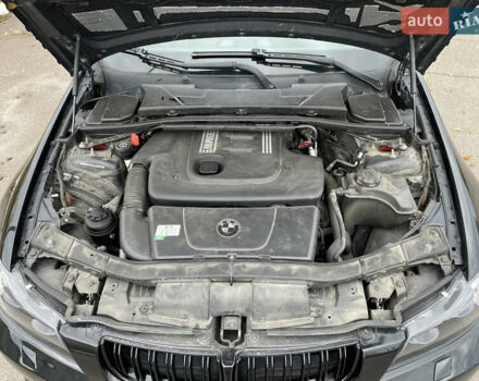 Черный БМВ 3 Серия, объемом двигателя 2 л и пробегом 307 тыс. км за 7200 $, фото 23 на Automoto.ua