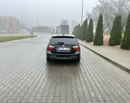 Черный БМВ 3 Серия, объемом двигателя 3 л и пробегом 300 тыс. км за 7500 $, фото 12 на Automoto.ua