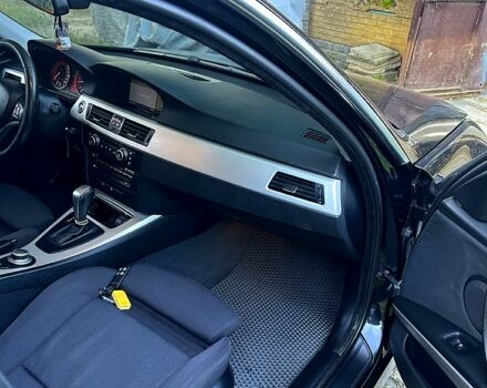 Черный БМВ 3 Серия, объемом двигателя 3 л и пробегом 370 тыс. км за 8900 $, фото 11 на Automoto.ua