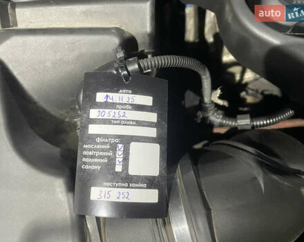 Черный БМВ 3 Серия, объемом двигателя 2 л и пробегом 305 тыс. км за 8300 $, фото 11 на Automoto.ua