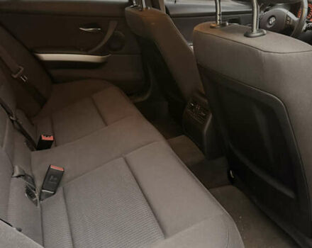 Черный БМВ 3 Серия, объемом двигателя 2 л и пробегом 350 тыс. км за 6550 $, фото 15 на Automoto.ua