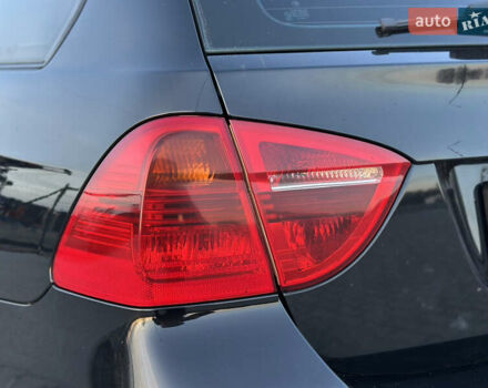 Черный БМВ 3 Серия, объемом двигателя 2 л и пробегом 329 тыс. км за 7200 $, фото 14 на Automoto.ua