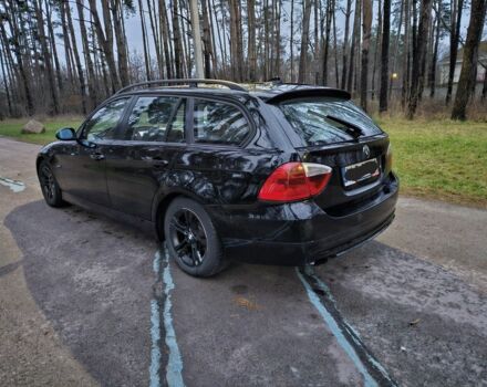 Черный БМВ 3 Серия, объемом двигателя 2 л и пробегом 320 тыс. км за 4400 $, фото 3 на Automoto.ua