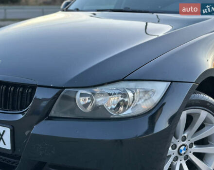 Черный БМВ 3 Серия, объемом двигателя 2 л и пробегом 329 тыс. км за 7200 $, фото 23 на Automoto.ua
