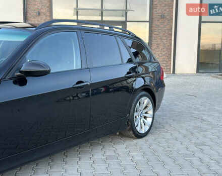 Черный БМВ 3 Серия, объемом двигателя 2 л и пробегом 329 тыс. км за 7200 $, фото 5 на Automoto.ua