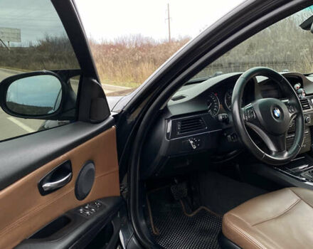 Черный БМВ 3 Серия, объемом двигателя 2 л и пробегом 419 тыс. км за 9900 $, фото 17 на Automoto.ua