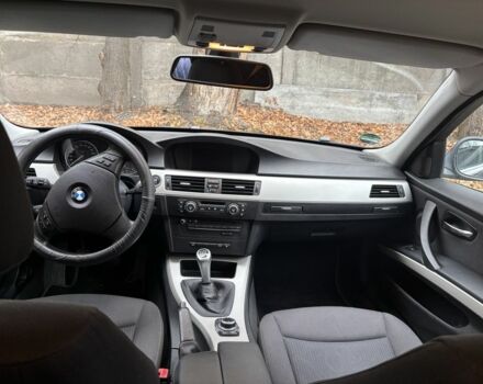 Чорний БМВ 3 Серія, об'ємом двигуна 2 л та пробігом 208 тис. км за 5100 $, фото 6 на Automoto.ua