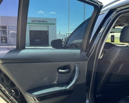Чорний БМВ 3 Серія, об'ємом двигуна 2 л та пробігом 360 тис. км за 9500 $, фото 9 на Automoto.ua