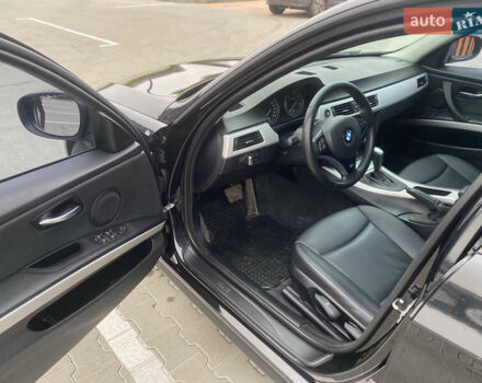 Черный БМВ 3 Серия, объемом двигателя 2 л и пробегом 301 тыс. км за 9300 $, фото 11 на Automoto.ua