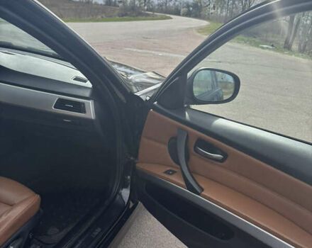 Черный БМВ 3 Серия, объемом двигателя 2 л и пробегом 364 тыс. км за 9500 $, фото 17 на Automoto.ua