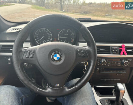 Черный БМВ 3 Серия, объемом двигателя 2 л и пробегом 364 тыс. км за 9500 $, фото 13 на Automoto.ua