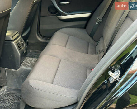 Черный БМВ 3 Серия, объемом двигателя 2 л и пробегом 215 тыс. км за 9040 $, фото 19 на Automoto.ua