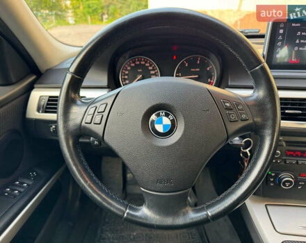 Черный БМВ 3 Серия, объемом двигателя 2 л и пробегом 215 тыс. км за 9040 $, фото 27 на Automoto.ua