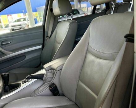 Черный БМВ 3 Серия, объемом двигателя 0 л и пробегом 351 тыс. км за 7600 $, фото 7 на Automoto.ua